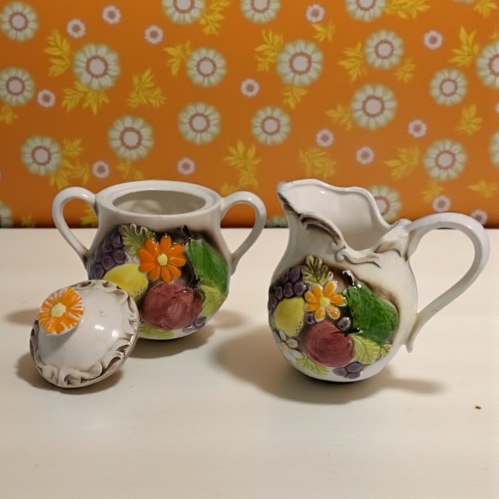Vintage 70’s floral Ceramic Sugar Bowl & Creamer Set